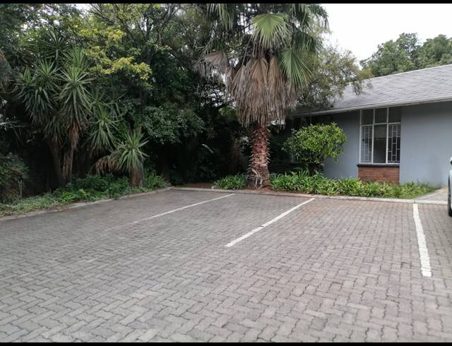 579M² OFFICE FOR SALE IN BO-DORP